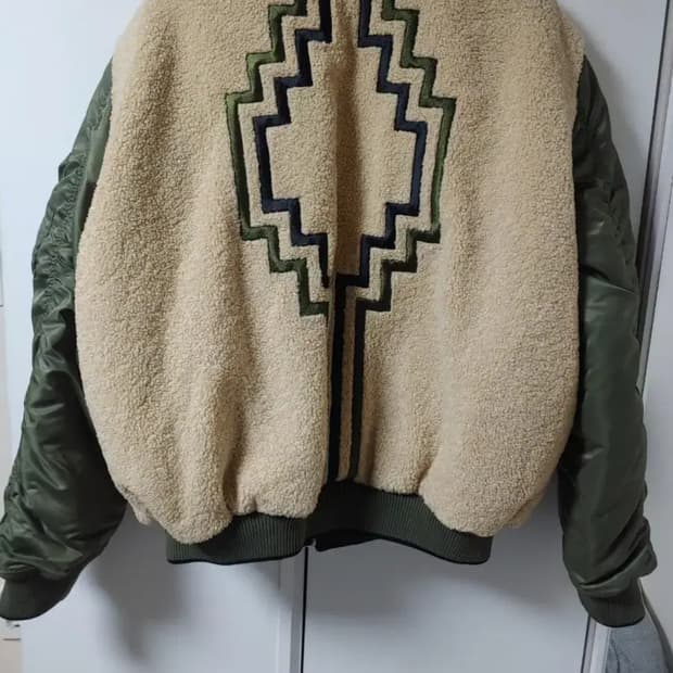 마르셀로 불론 봄버 자켓(L)