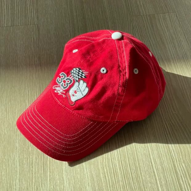 빈티지 자수 패치 레이싱 모자 볼캡 레드