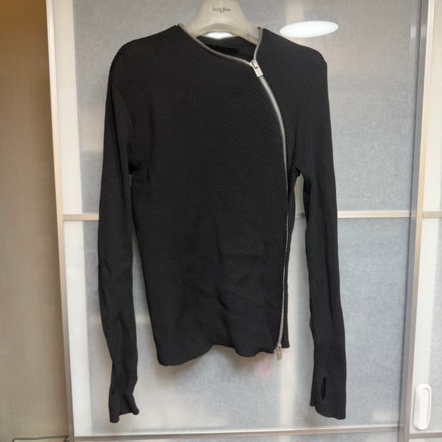 엘리엇에밀 니트 짚