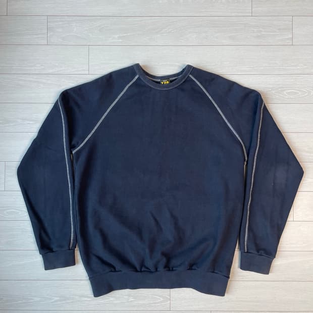 VDR 스티치 맨투맨 (네이비)