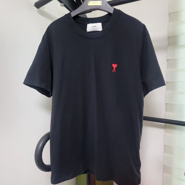 23SS 아미 스몰하트 로고 반팔 티셔츠 L