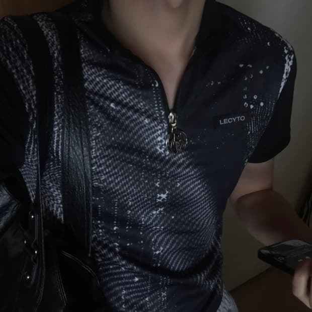 레씨토 Vapor Half Zip-Up 티셔츠