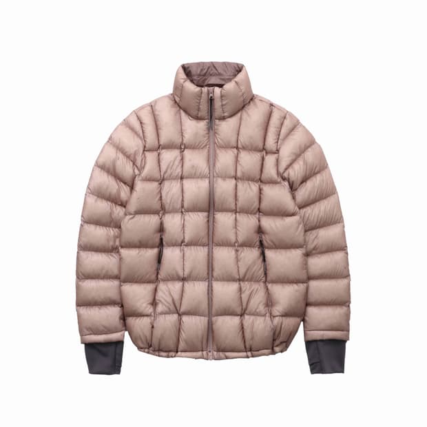 999휴머니티 모듈러 라이트 구스 푸퍼 마룬