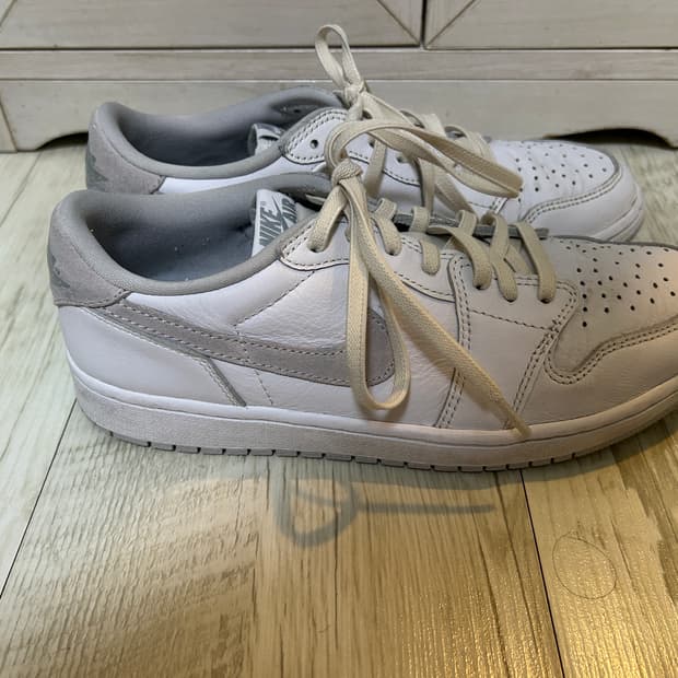 [270] 나이키 에어 조던 1 로우 화이트/그레이 