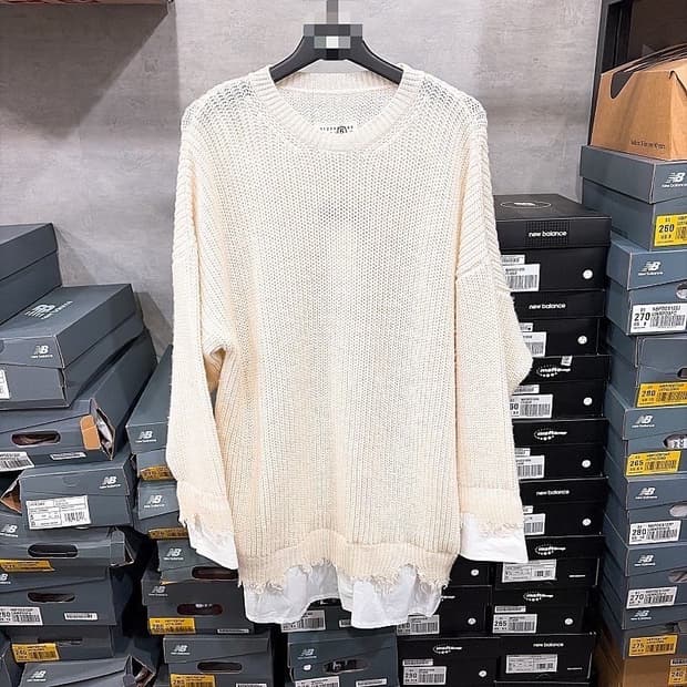 (정품/새상품) 마르지엘라 공용 오프화이트 데미지 레이어드 니트