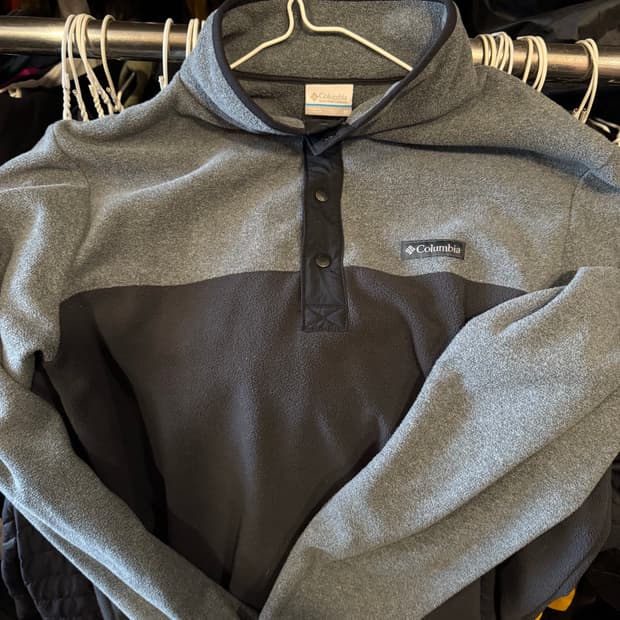 컬럼비아 플리스 풀오버 M 사이즈