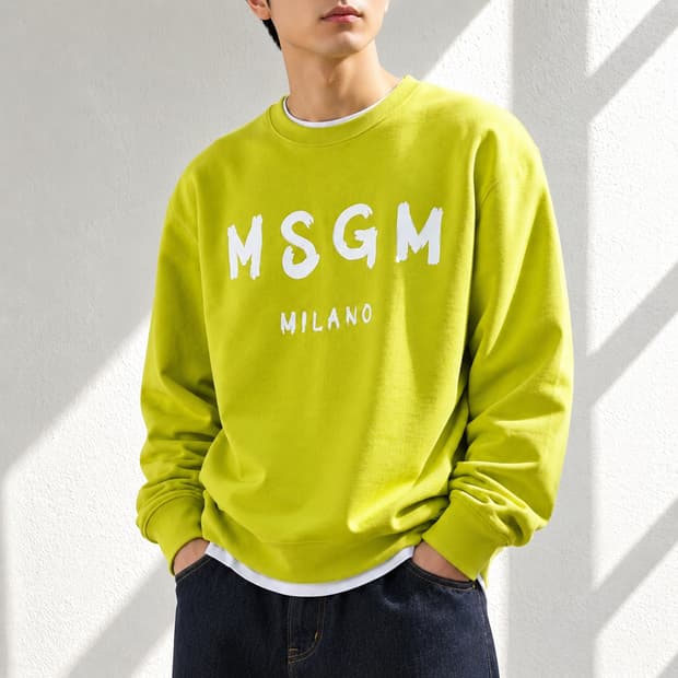 [정품/S] MSGM 밀라노 브러쉬드 로고 맨투맨 라임그린 95