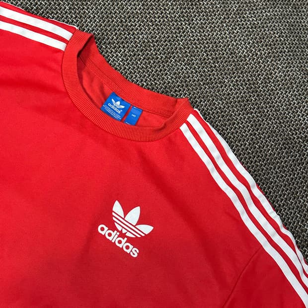 아디다스 트레포일 빅로고 롱슬리브