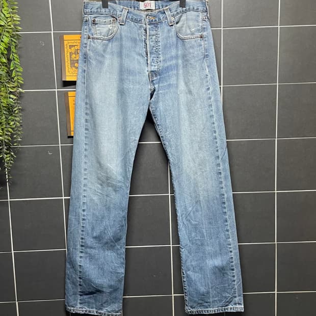 Vintage Levis 501 (34)