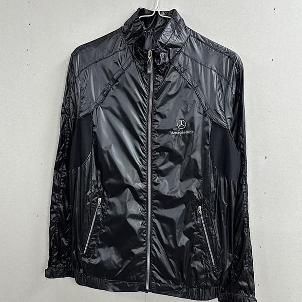 벤츠 경량 바람막이 M 