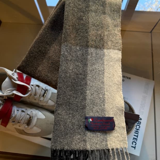 이태리 메이드 머플러