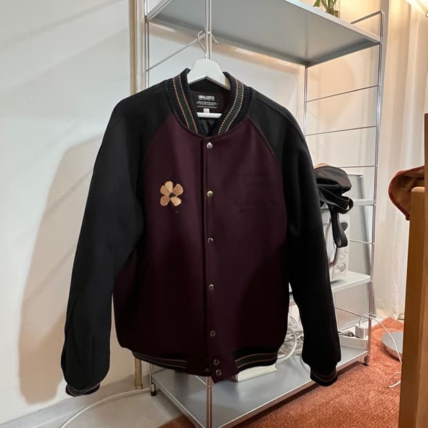 Unalloyed varsity jacket (wine) L