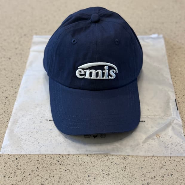 Emis 볼캡