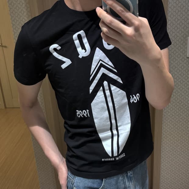 [M] 디스퀘어드2 DSQ2 서핑보드 그래픽 블랙 반팔 티셔츠