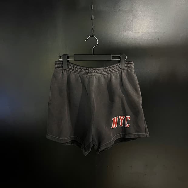 스탠드얼론 페이드아웃 스웻쇼츠