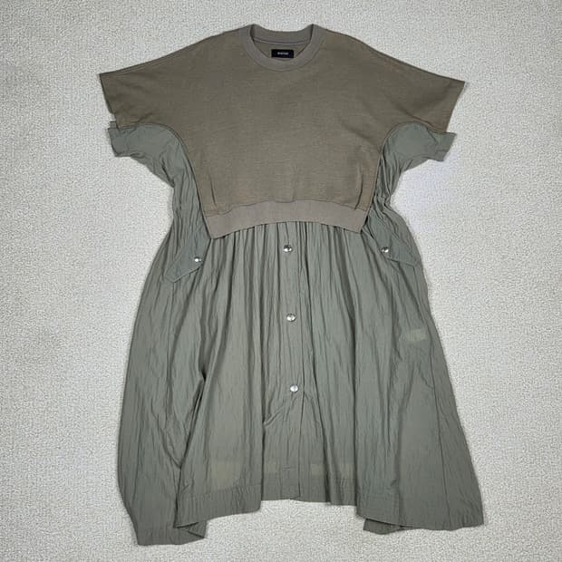 [시스템] 레이어드 티셔츠 배색 원피스 | A00141