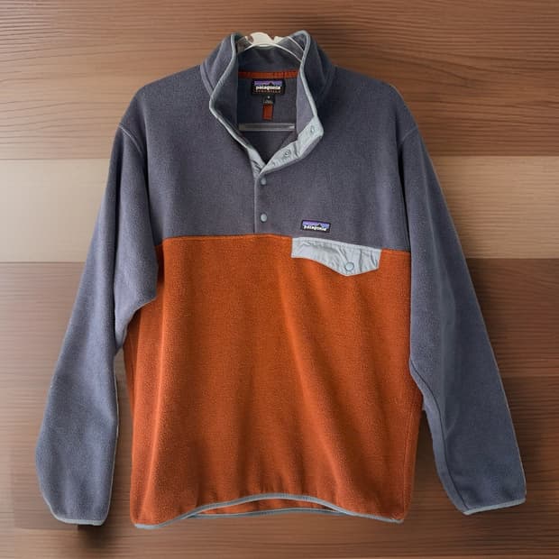 15FW 파타고니아 신칠라 스냅-T 플리스 그레이 오렌지