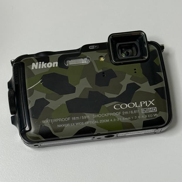 니콘 쿨픽스 aw120 카모 빈티지 디카