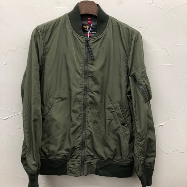 알파 인더스트리 ma1