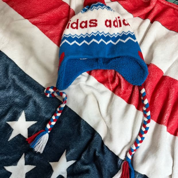 아디다스 폼 비니