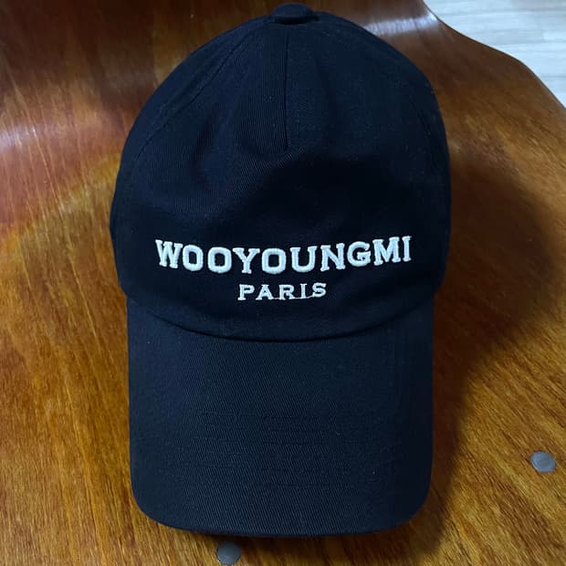 우영미 자수 볼캡