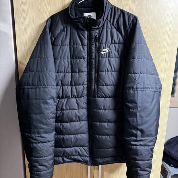 [L] 나이키 써마핏 리펠 레거시 경량패딩