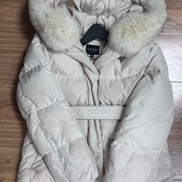 게스 폭스퍼 구스다운