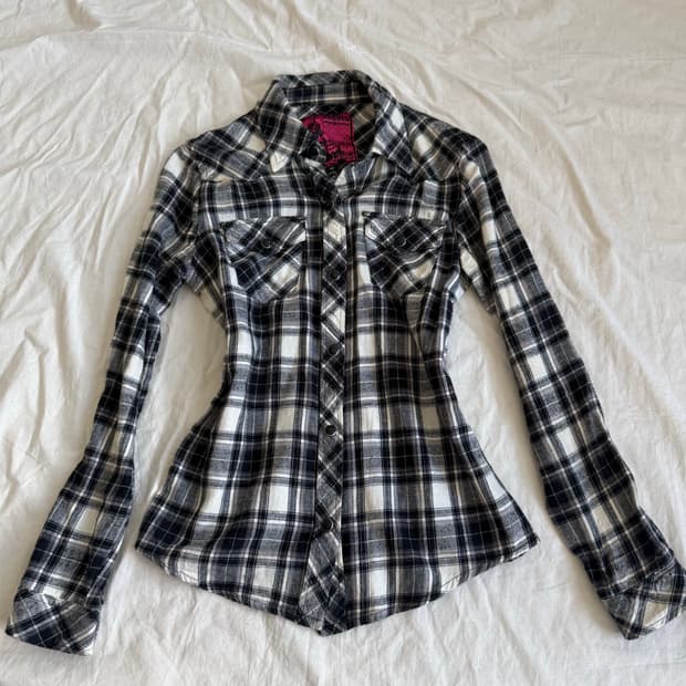 디그딥 블랙 체크 셔츠