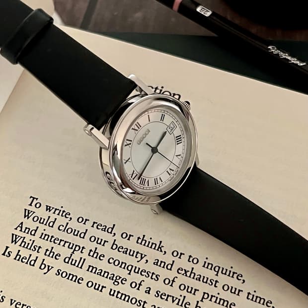 구찌 스틸 라운드 남성 시계 / 정품감정 . 케어