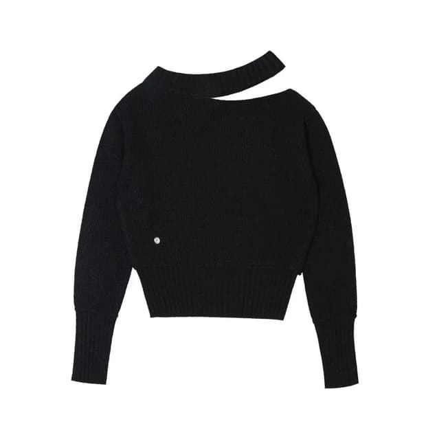 보헤미안서울 넥 컷아웃 슬림핏 니트