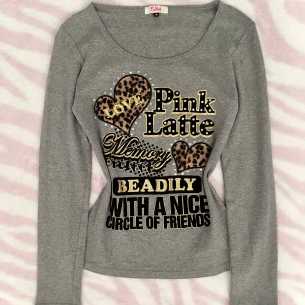 그레이 레오파드 퍼 하트 큐빅 레터링 티셔츠 갸루 y2k