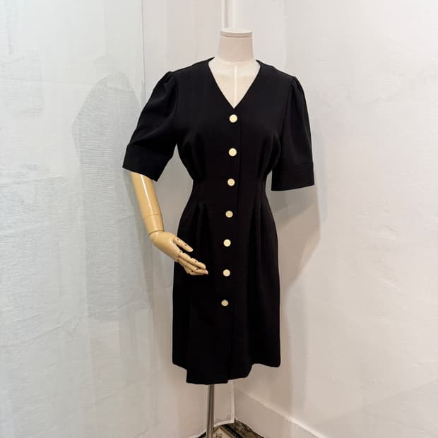 룩캐스트 반팔 블랙미디원피스 블랙원피스 하객원피스 블랙드레스 3545