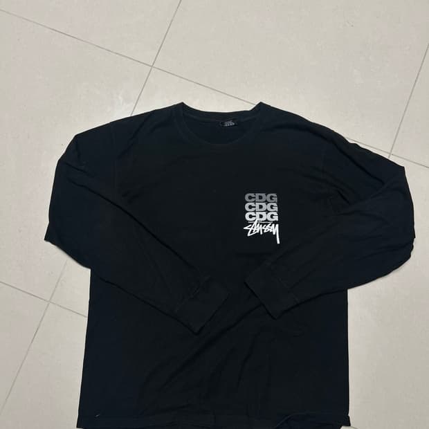 스투시 꼼데 CDG 티셔츠 판매