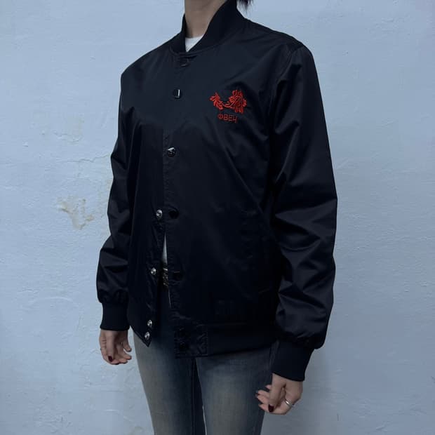 오베이(OBEY) 블랙컬러 양면 로고 집업 스타디움 자켓