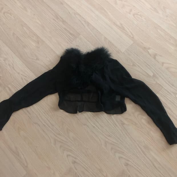 블랙페어리 오리엔탈 퍼 오픈 가디건