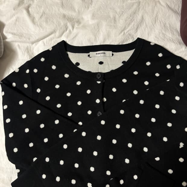 에잇세컨즈 도트 패턴 자카드 라운드넥 카디건 블랙 L