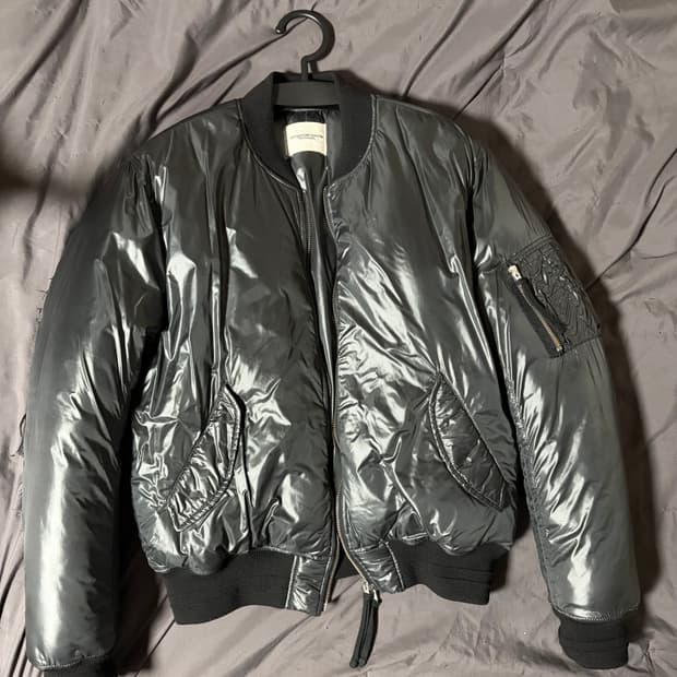 타카히로미야시타 더솔로이스트 18aw 봄버 50