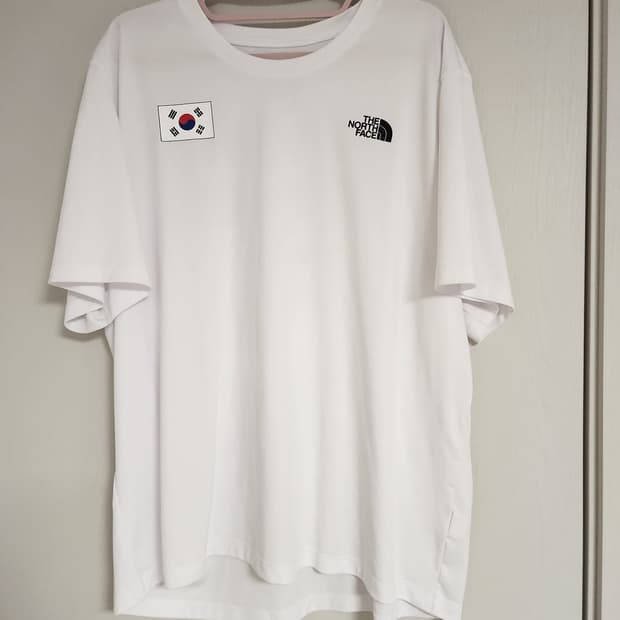 노스페이스 . 훈민정흠 반팔티 흰색 사이즈3XL
