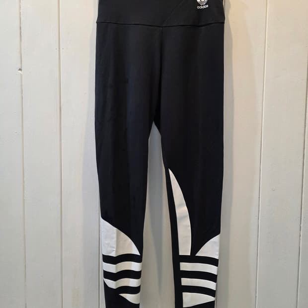 ADIDAS 아디다스 레깅스 (큰 로고)