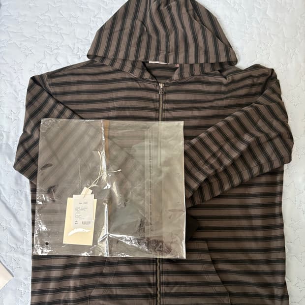 3)폴리테루 휴먼 인덱스 휴먼 스트라이프 집 후디 블랙