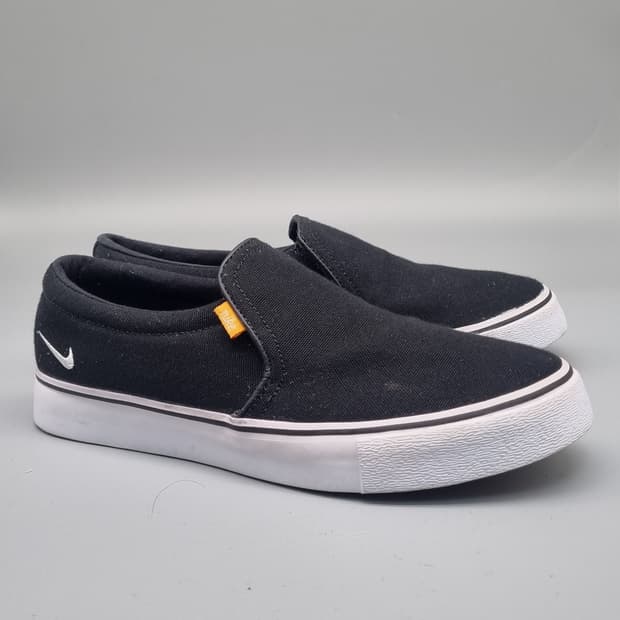 나이키 코트로얄 슬립온245