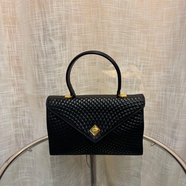 정품 발리 램스킨 탑핸들백    