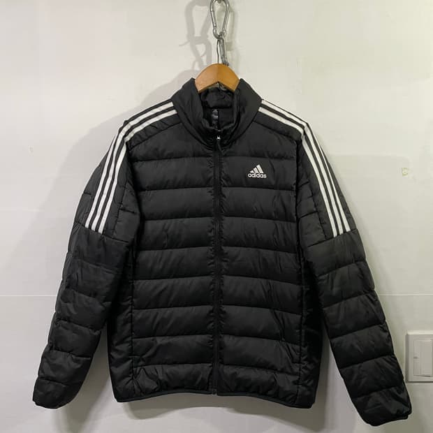 아디다스 경량패딩 다운패딩 푸퍼 자켓 2XL 110 사이즈