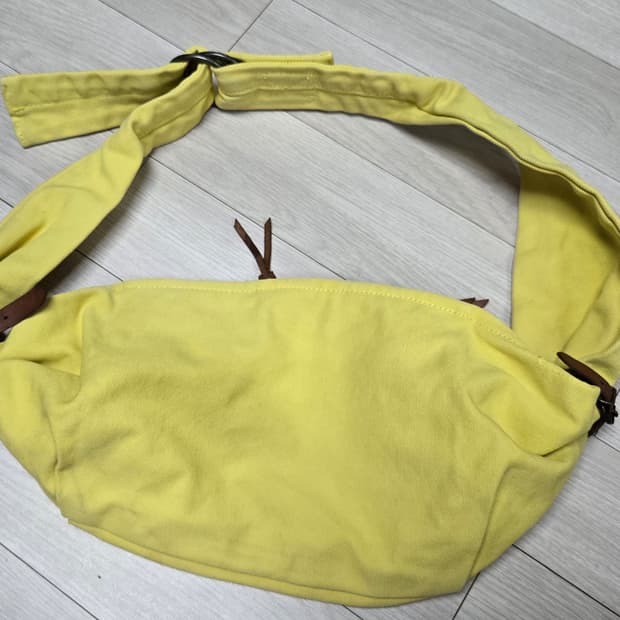 캐피탈 스너프킨 슬링백