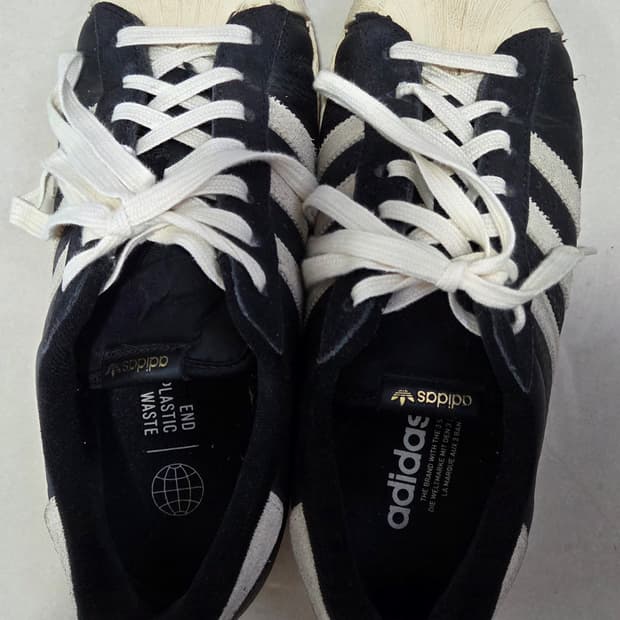 아디다스 슈퍼스타 82 블랙 화이트