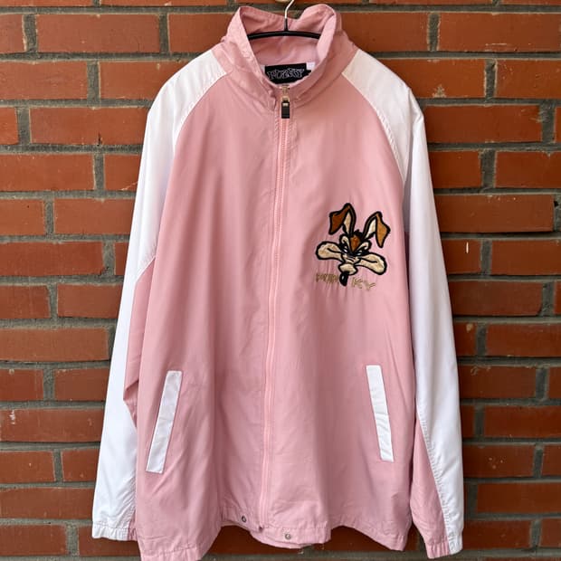 Purky 루니툰 와일 코요테 자수 바람막이