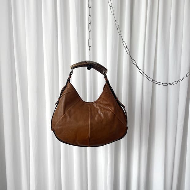 생로랑 SS02 몸바사 혼 백