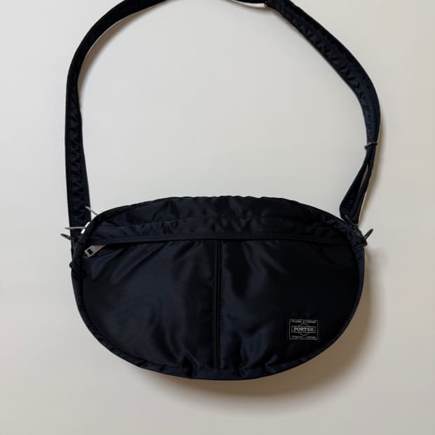(신형) PORTER 포터 탱커 반달 숄더백 블랙