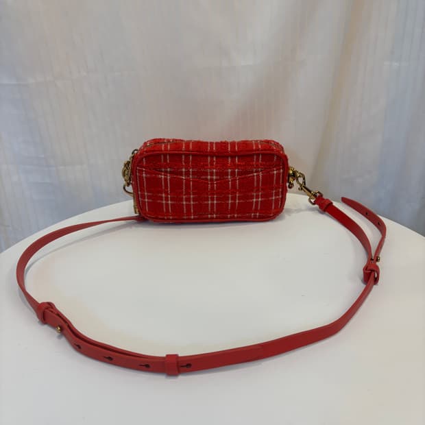 정품 찰스앤키스 트위드 크로스백    