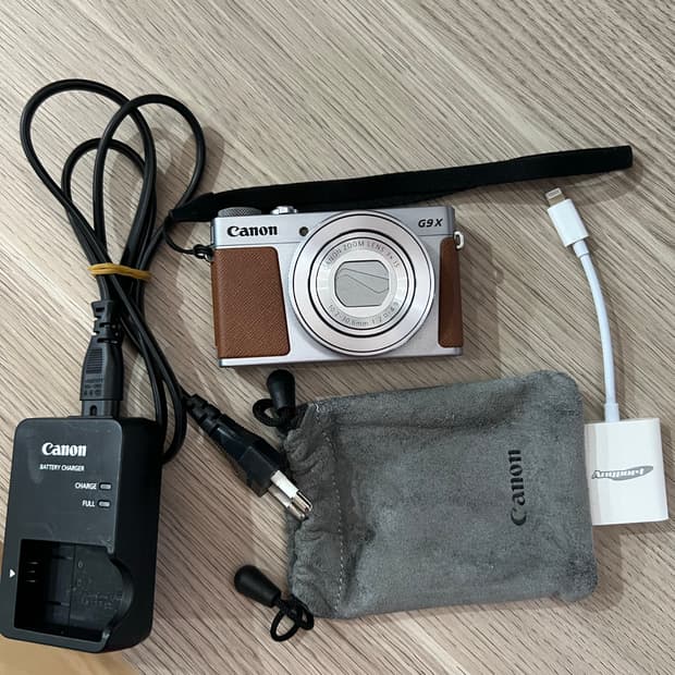 [민트급]캐논 G9X Mark II+ sd카드 리더기+충전기 풀세트